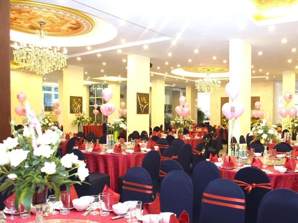 Huu Nghi Hotel Hajfong Zewnętrze zdjęcie