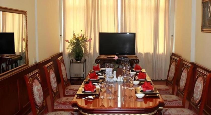 Huu Nghi Hotel Hajfong Zewnętrze zdjęcie