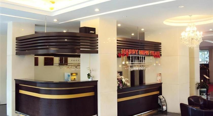Huu Nghi Hotel Hajfong Zewnętrze zdjęcie