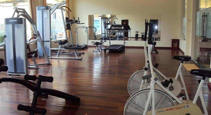 Huu Nghi Hotel Hajfong Zewnętrze zdjęcie