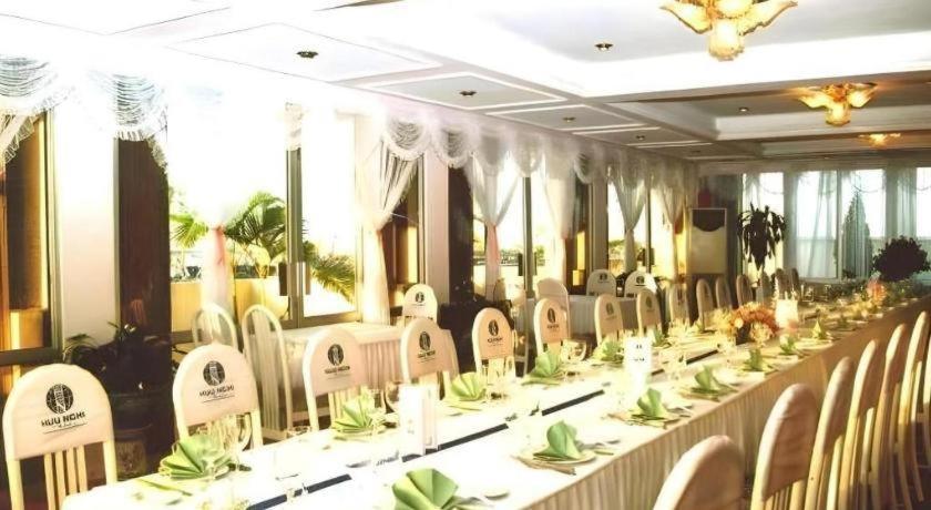 Huu Nghi Hotel Hajfong Zewnętrze zdjęcie