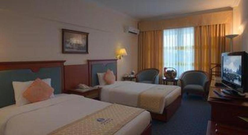 Huu Nghi Hotel Hajfong Zewnętrze zdjęcie