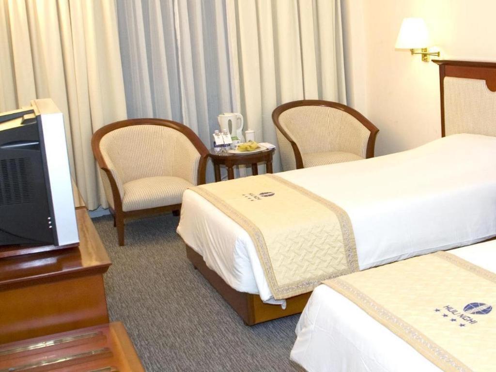 Huu Nghi Hotel Hajfong Zewnętrze zdjęcie