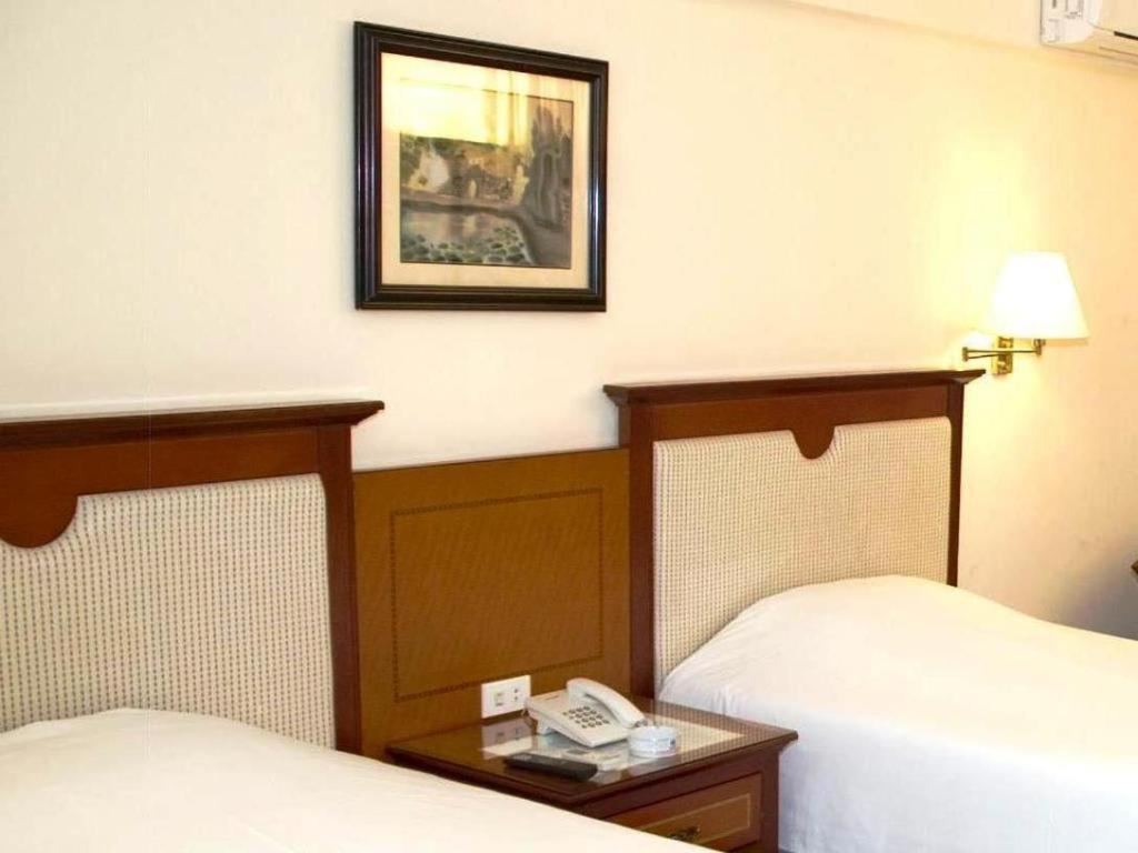 Huu Nghi Hotel Hajfong Zewnętrze zdjęcie