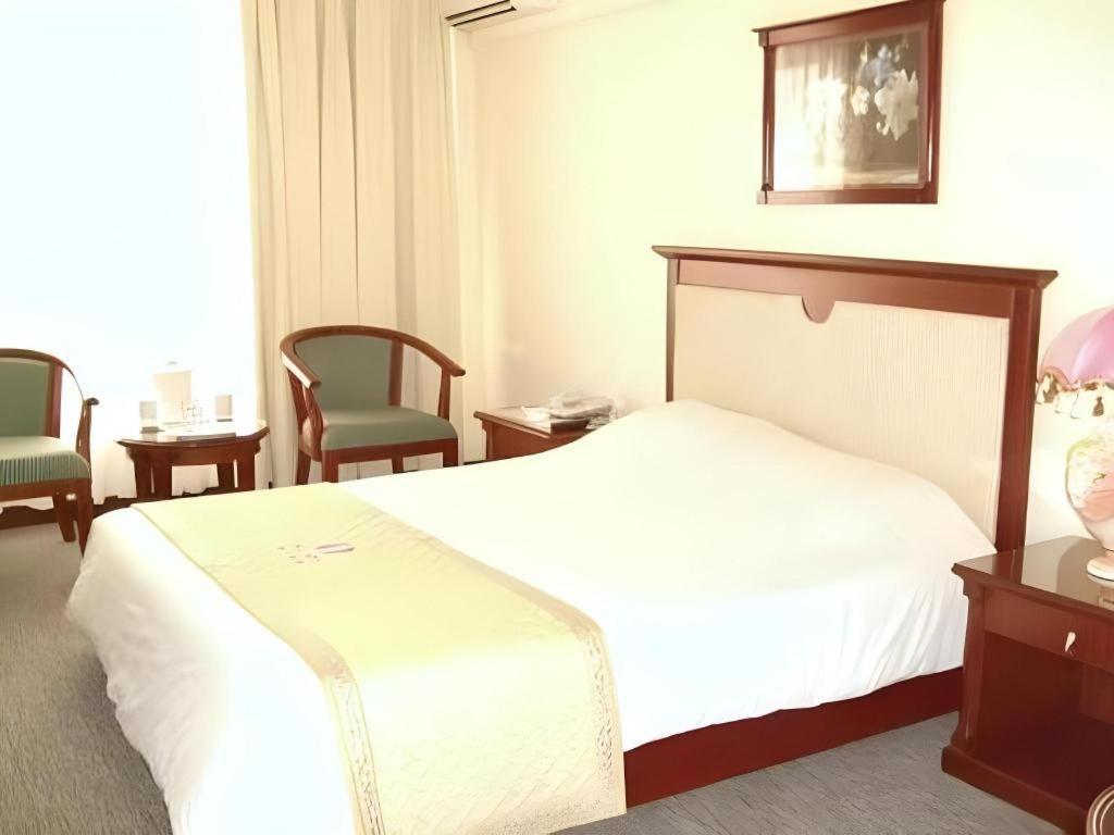 Huu Nghi Hotel Hajfong Zewnętrze zdjęcie