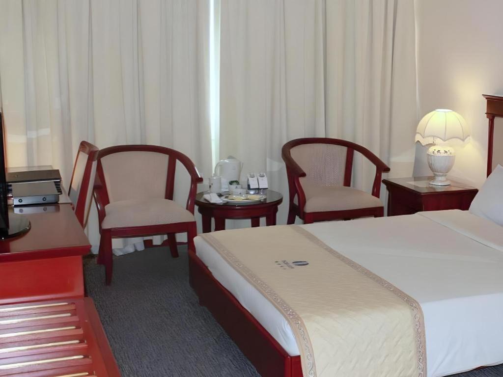 Huu Nghi Hotel Hajfong Zewnętrze zdjęcie